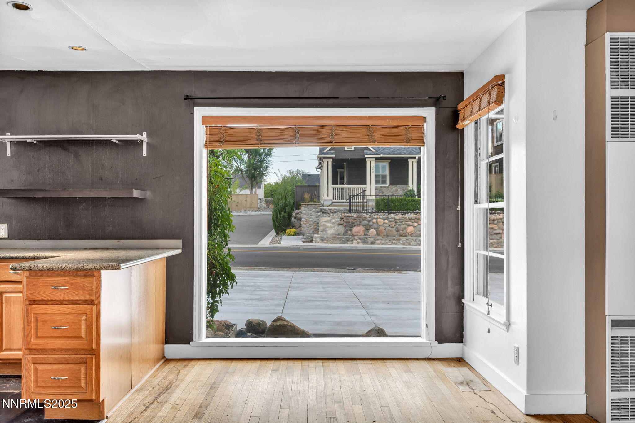 38-web-or-mls-343-mt-rose-st