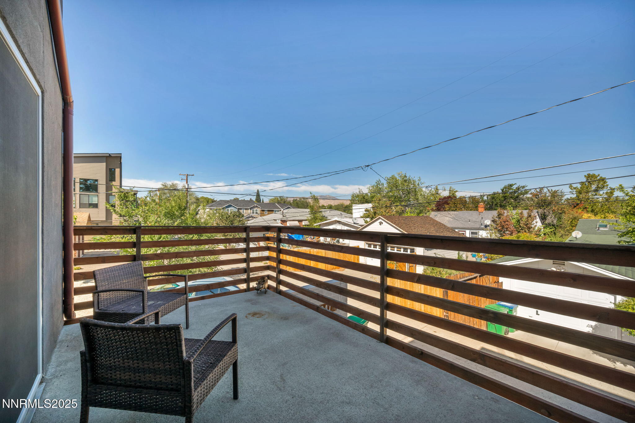 61-web-or-mls-343-mt-rose-st