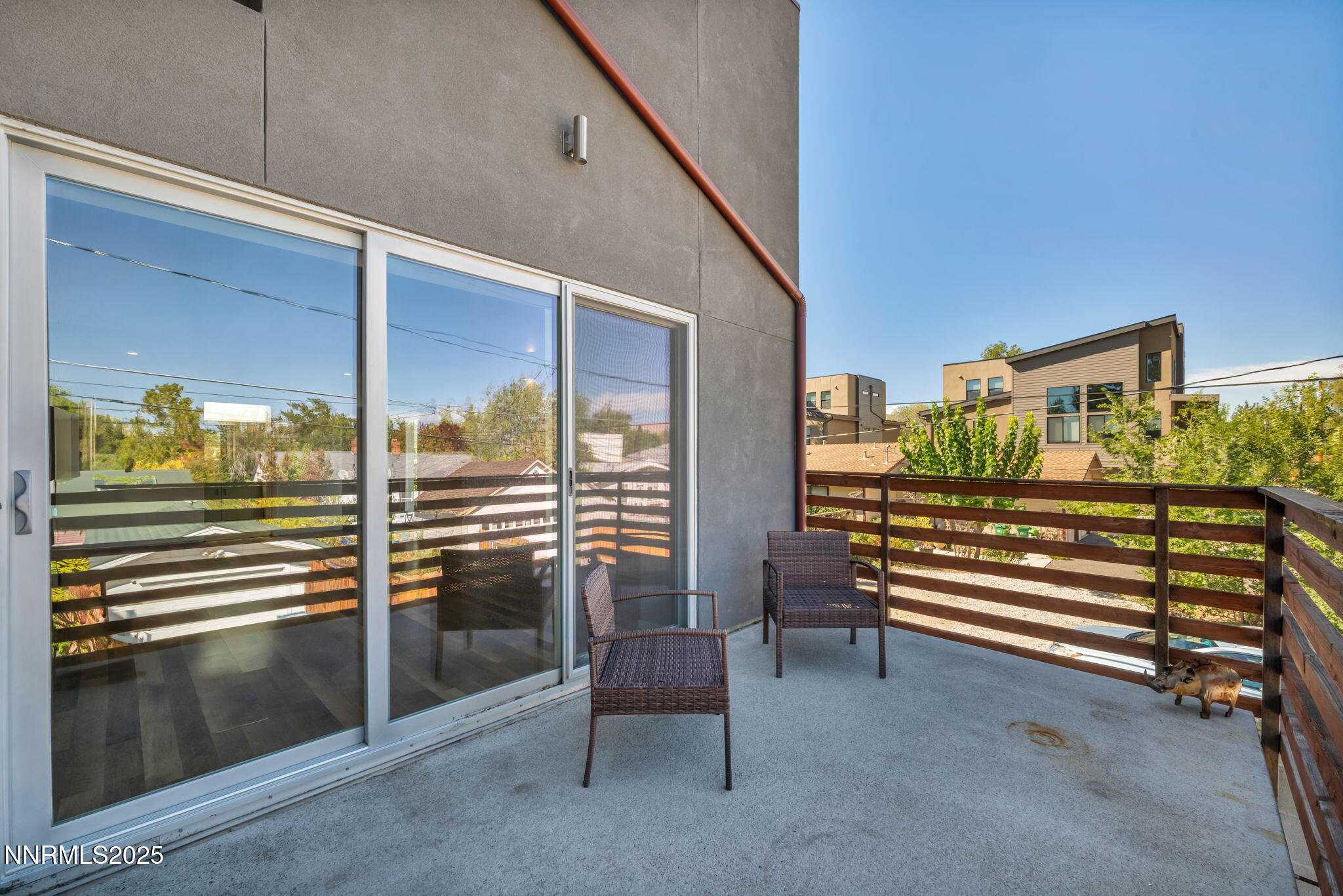 62-web-or-mls-343-mt-rose-st