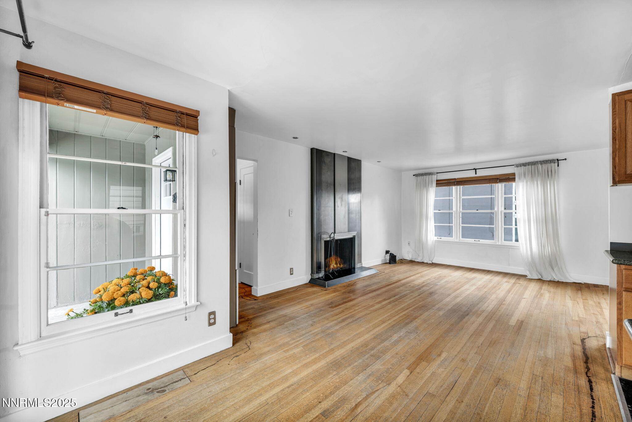 44-web-or-mls-343-mt-rose-st