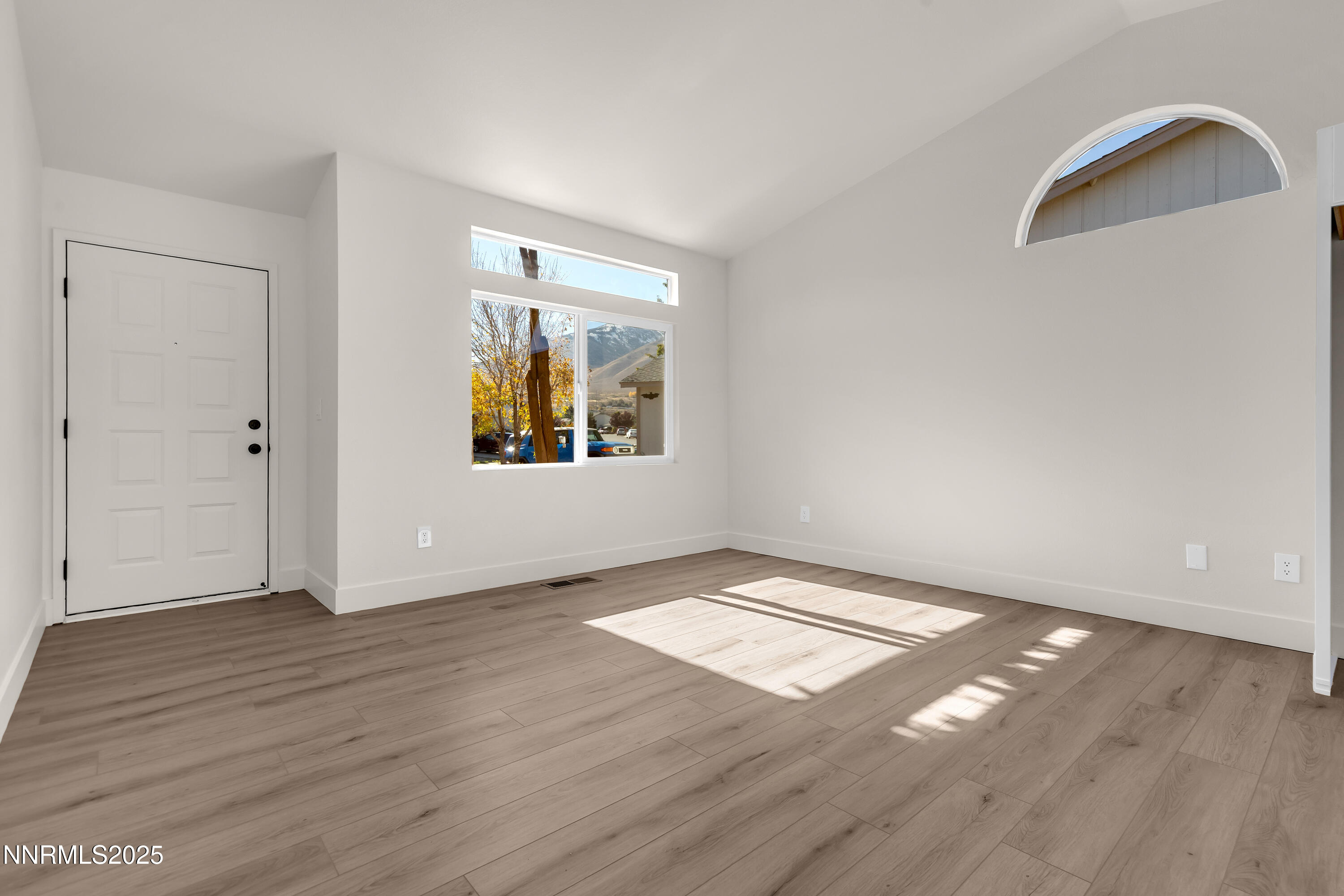 ShiftingSands8275-007