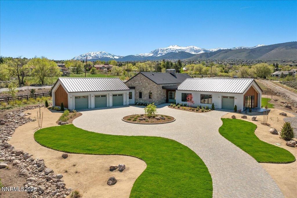 Photo of 11 Glenhaven Drive, Reno, NV 89511 (MLS # 260004269)