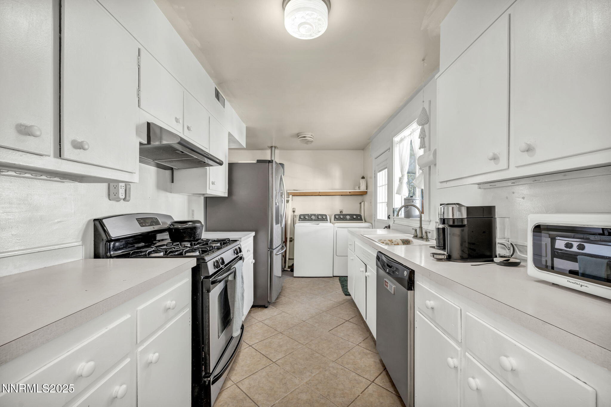 35-web-or-mls-13623-mt-baldy-st