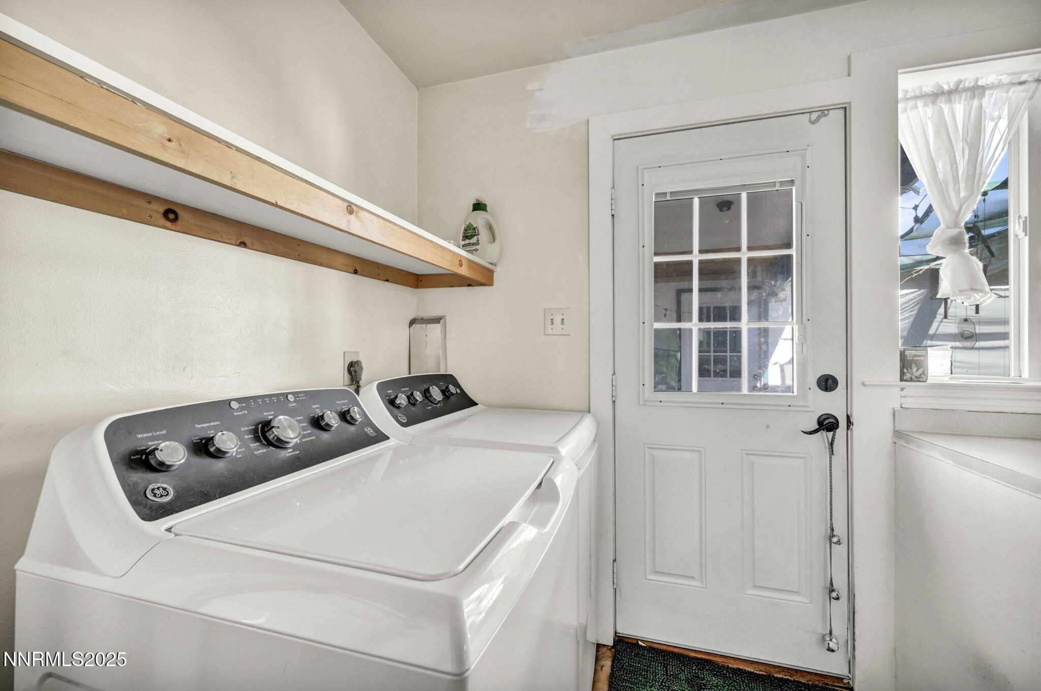 44-web-or-mls-13623-mt-baldy-st