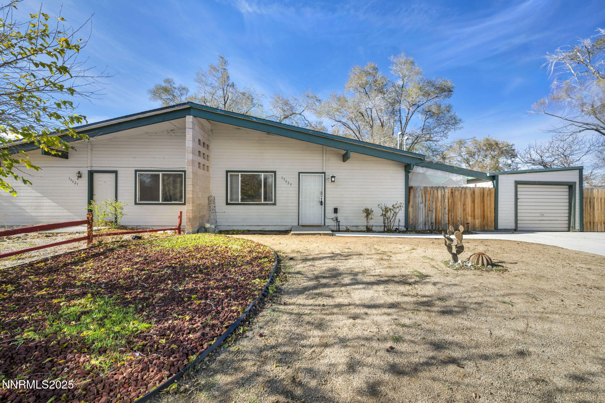 3-web-or-mls-13623-mt-baldy-st