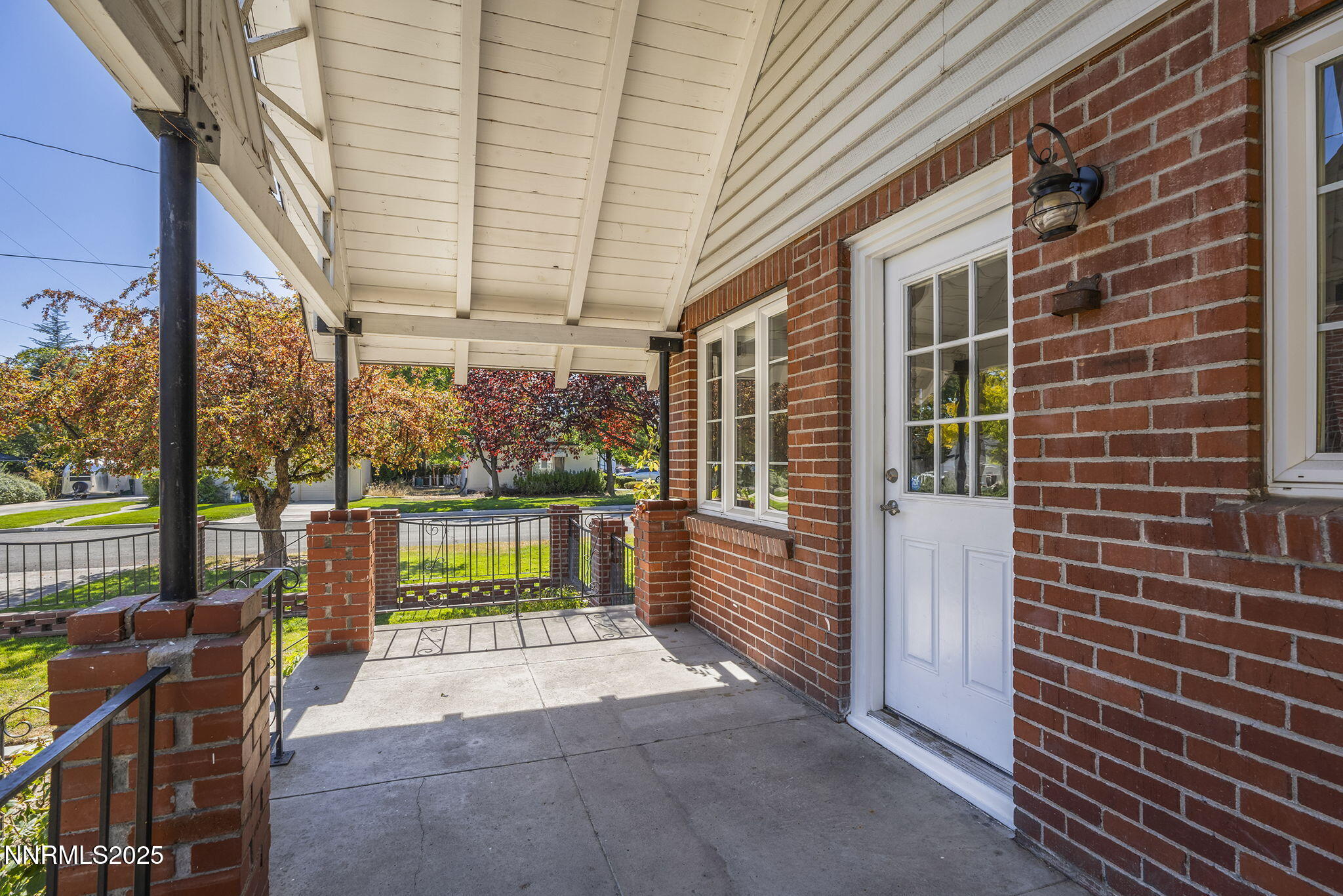 31-web-or-mls-_DSC9393