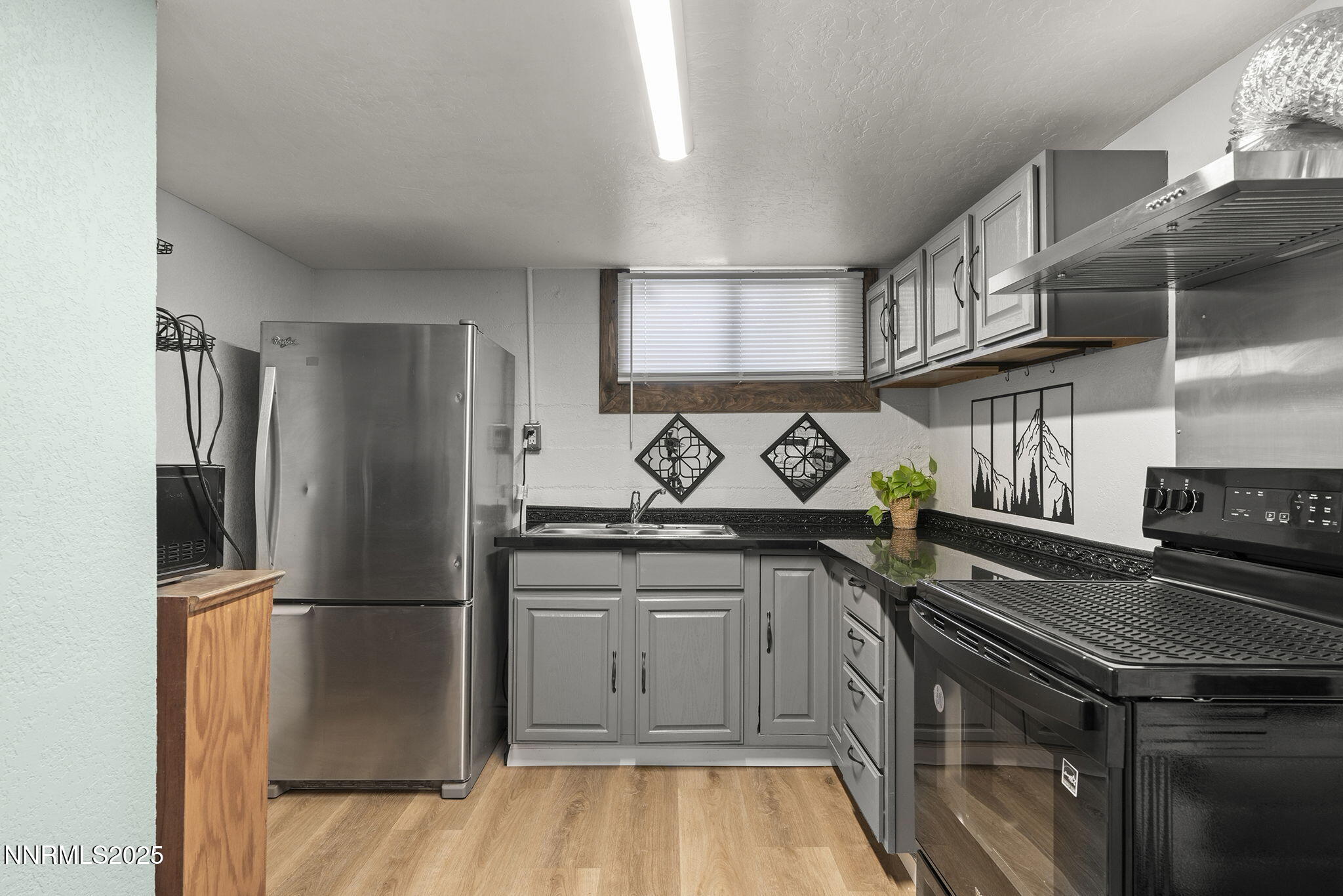 23-web-or-mls-_DSC3004