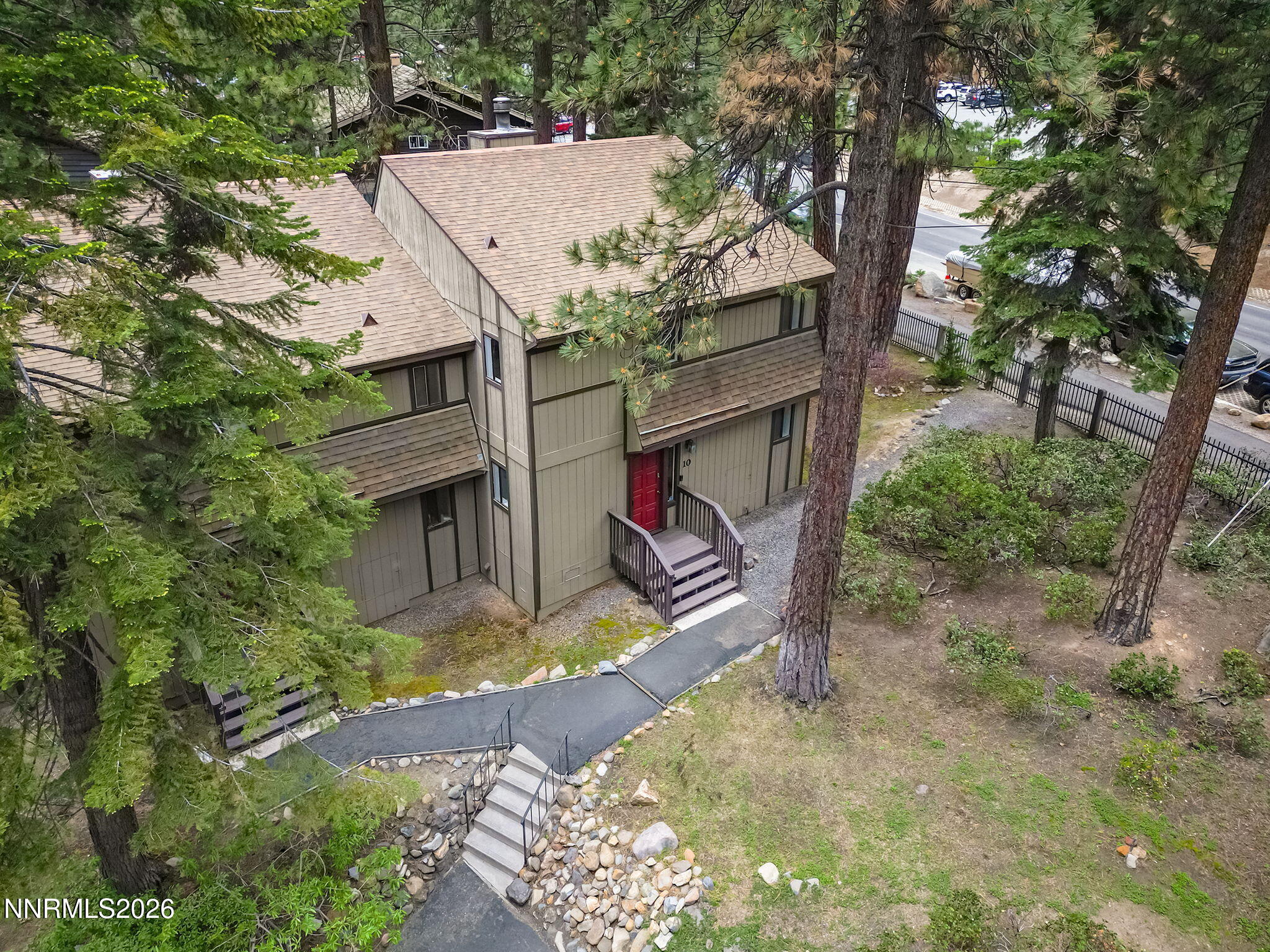 811 Southwood Boulevard UNIT 10