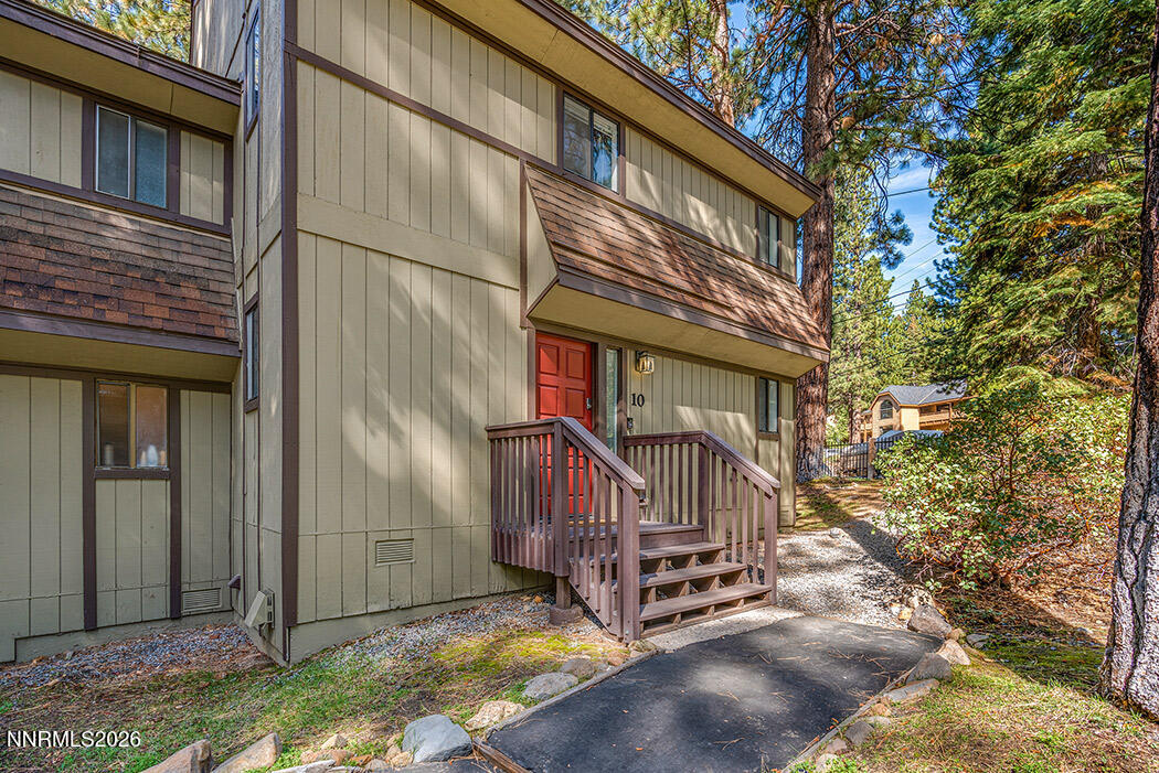 811 Southwood Boulevard UNIT 10