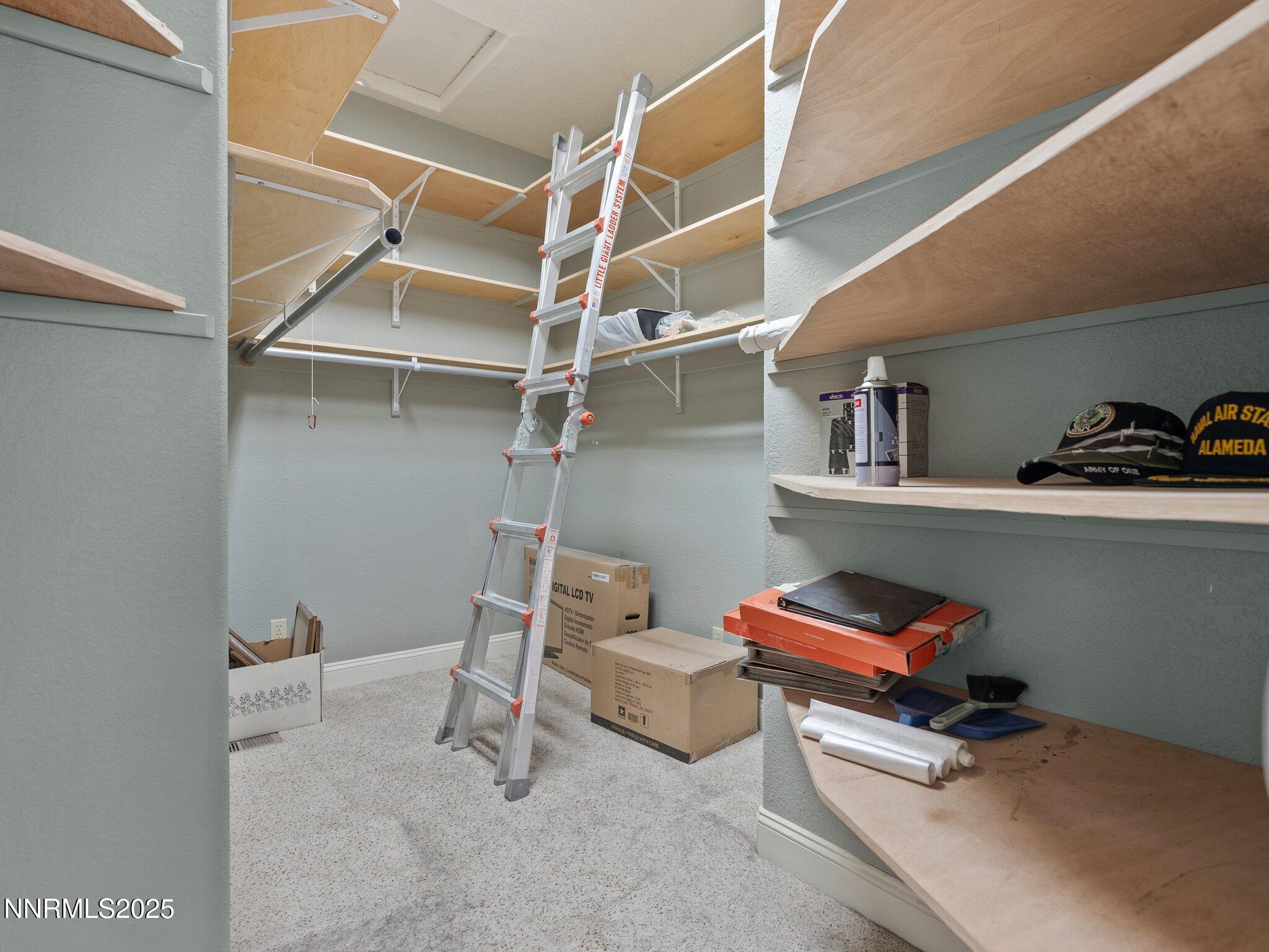 5610 Matterhorn Blvd -123