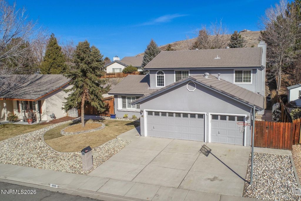 Photo of 1616 Canyon Terrace Drive, Sparks, NV 89436 (MLS # 260001305)