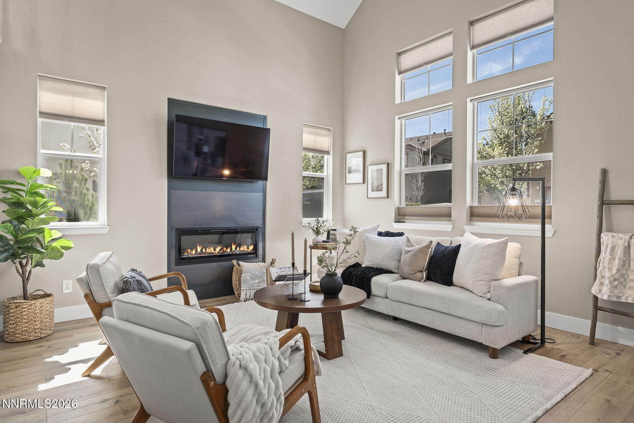 7-web-or-mls-_DSC5854