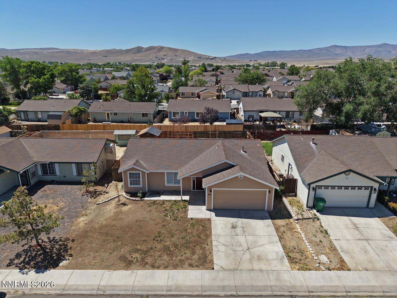835 Columbine Drive