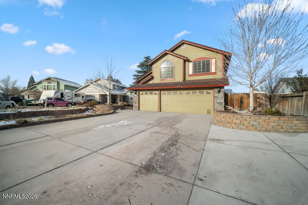 Photo of 931 Lionel Court, Sparks, NV 89434 (MLS # 260000541)