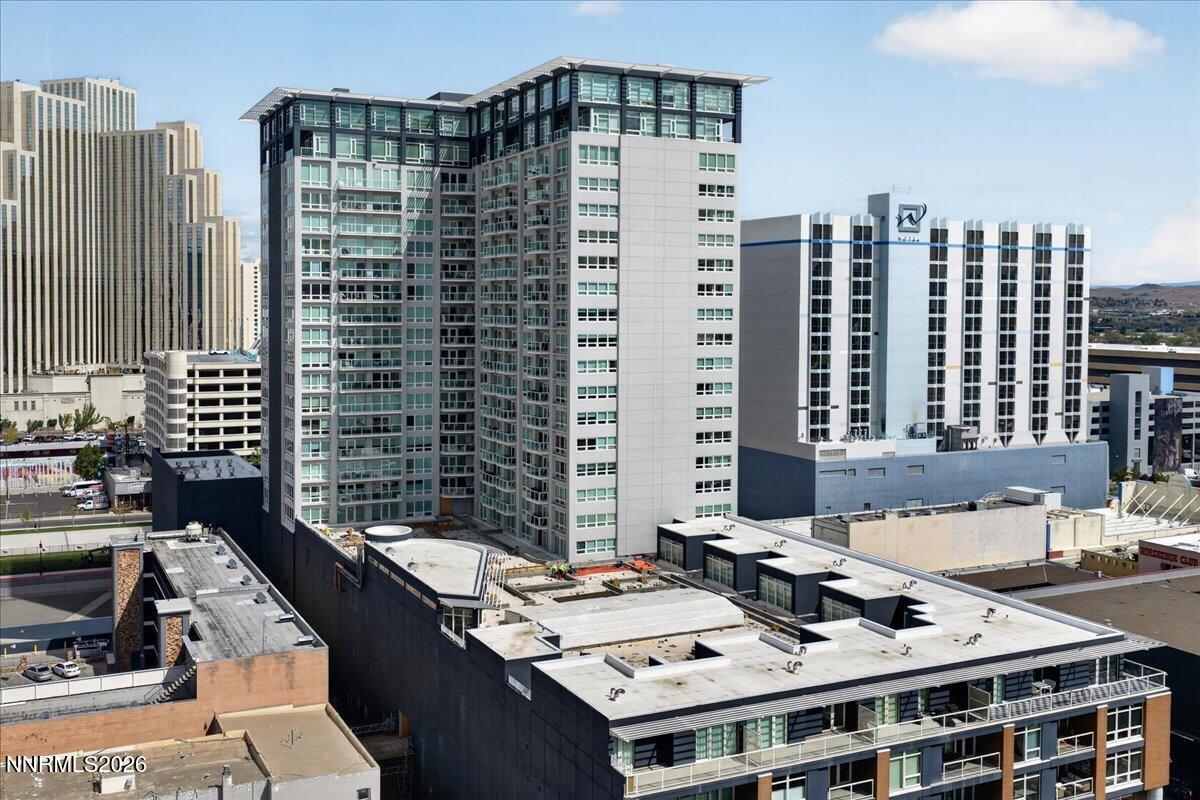 255 N Sierra Street UNIT 2001