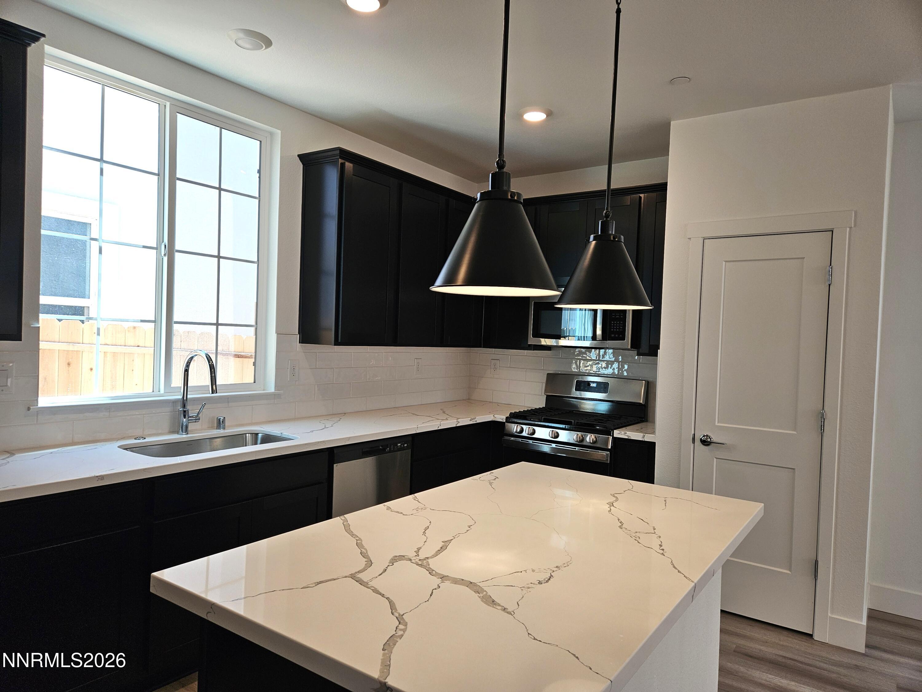 485 Prosecco Way