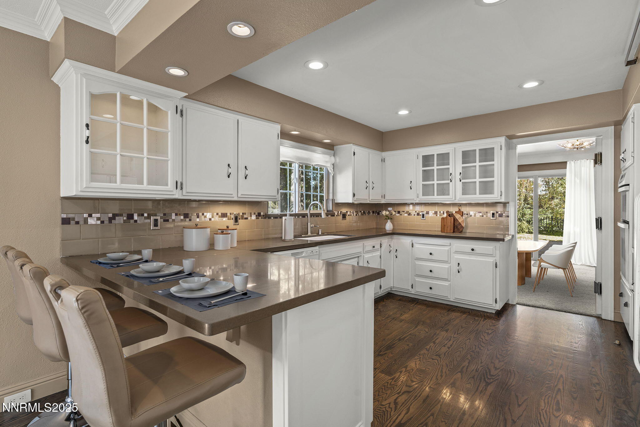 27-web-or-mls-4900_Plumas_Kitchen_27-09-