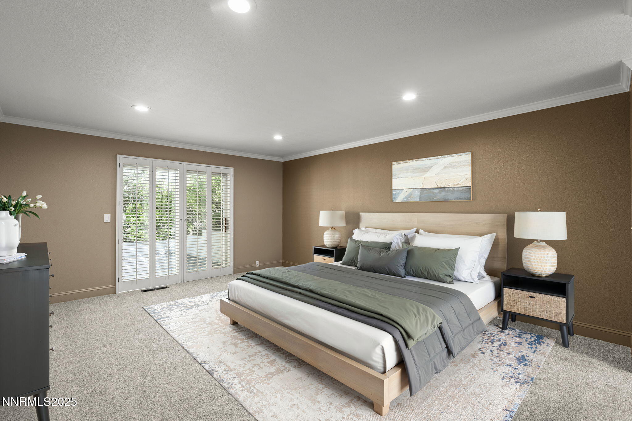 32-web-or-mls-4900_Plumas_Primary_Bedroo