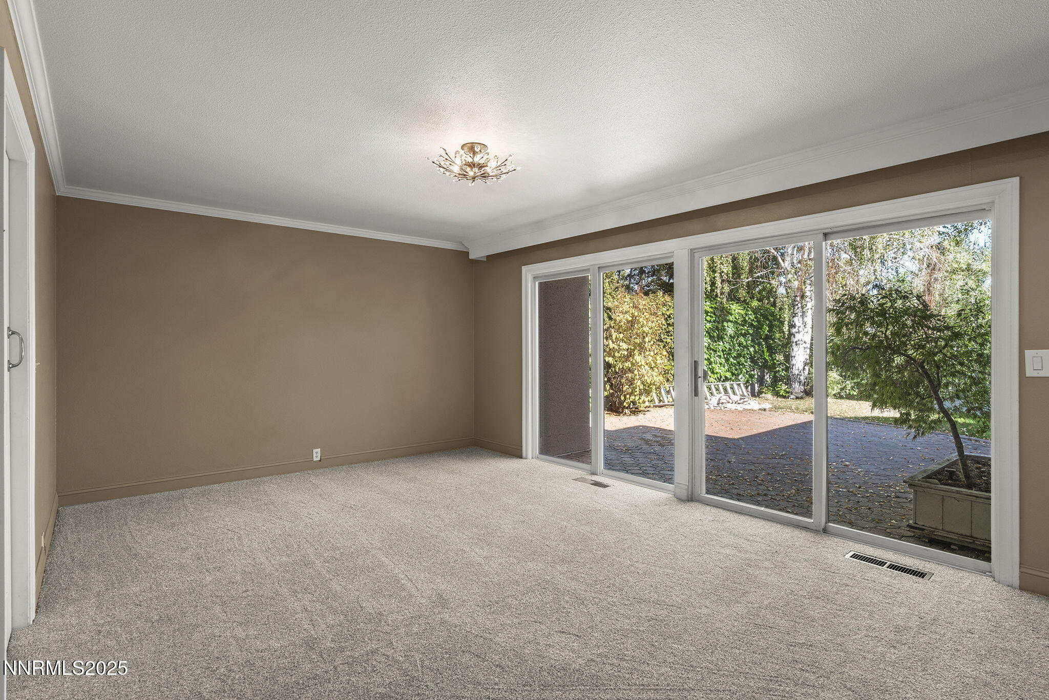 21-web-or-mls-_DSC9931