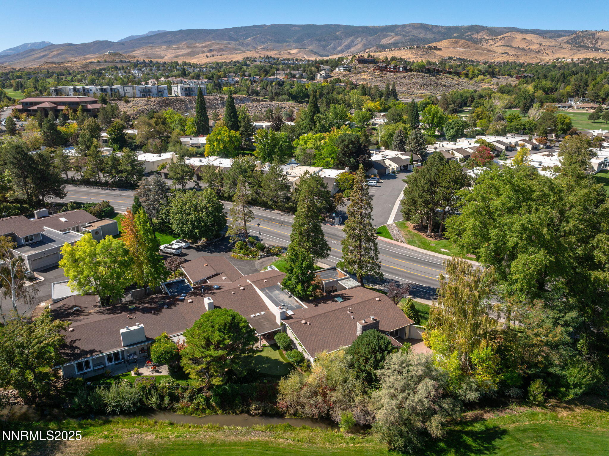 56-web-or-mls-DJI_0467