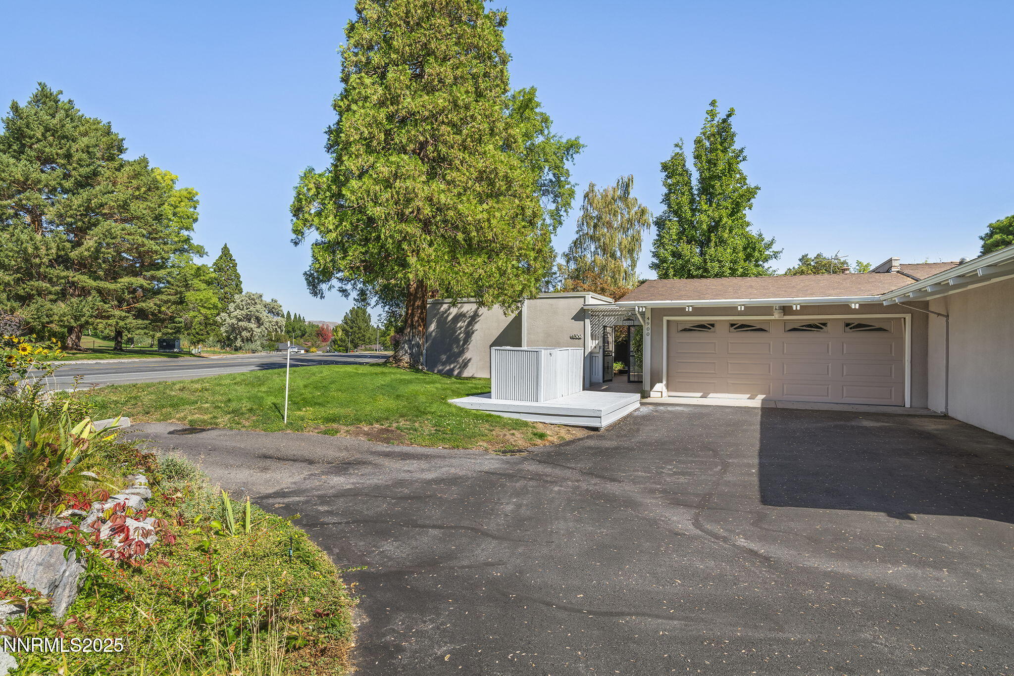 1-web-or-mls-_DSC0023