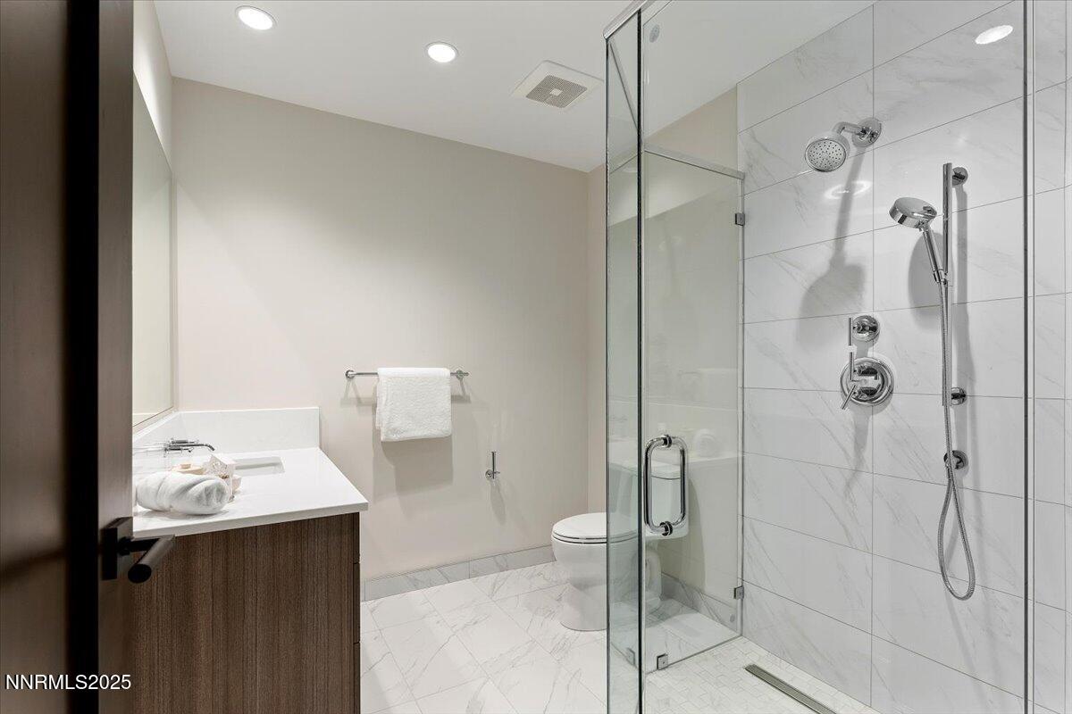 30-36 Beach Club Drive Unit 606 Statelin