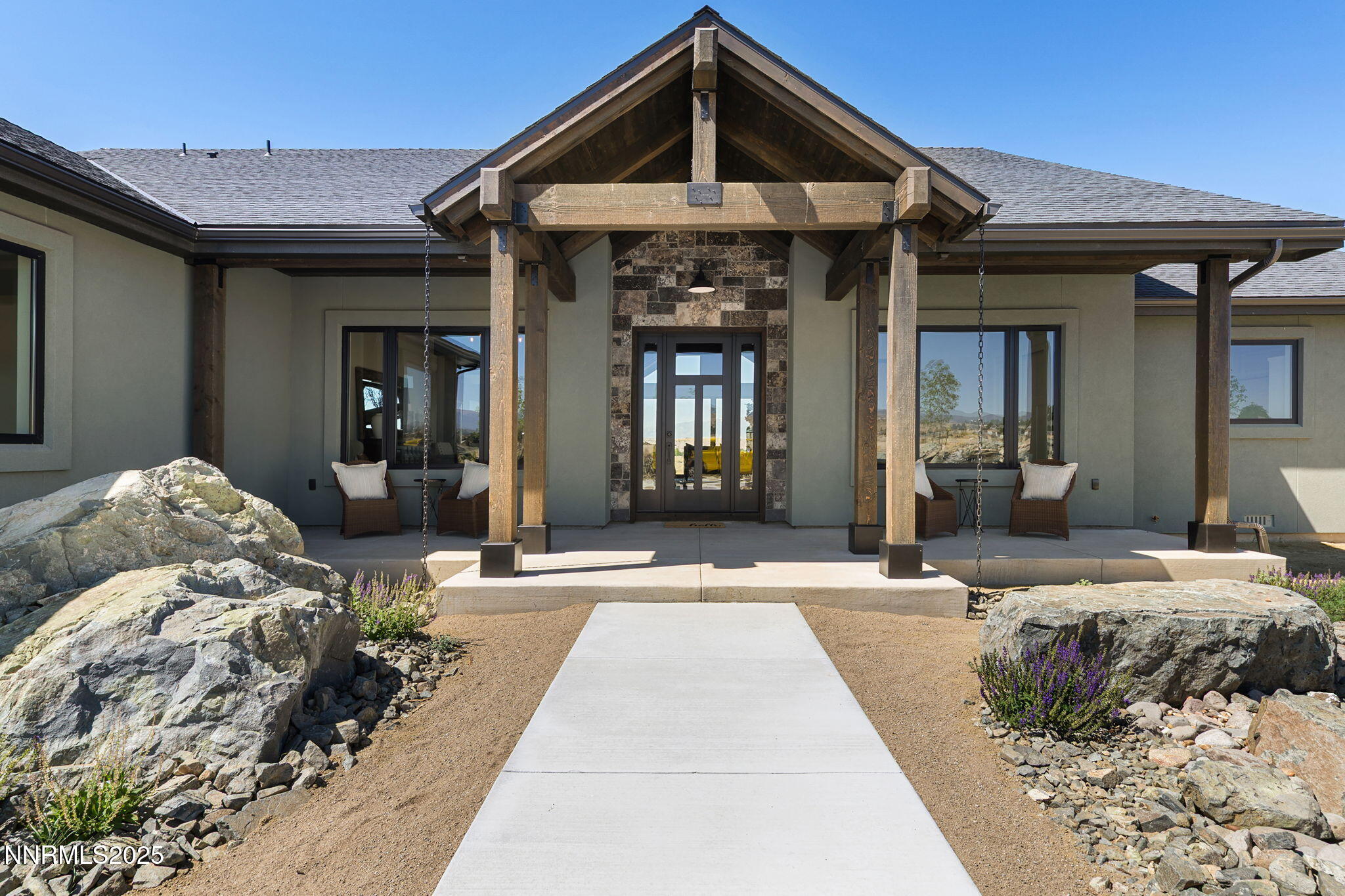 13-web-or-mls-2411 Blaze Ct-14