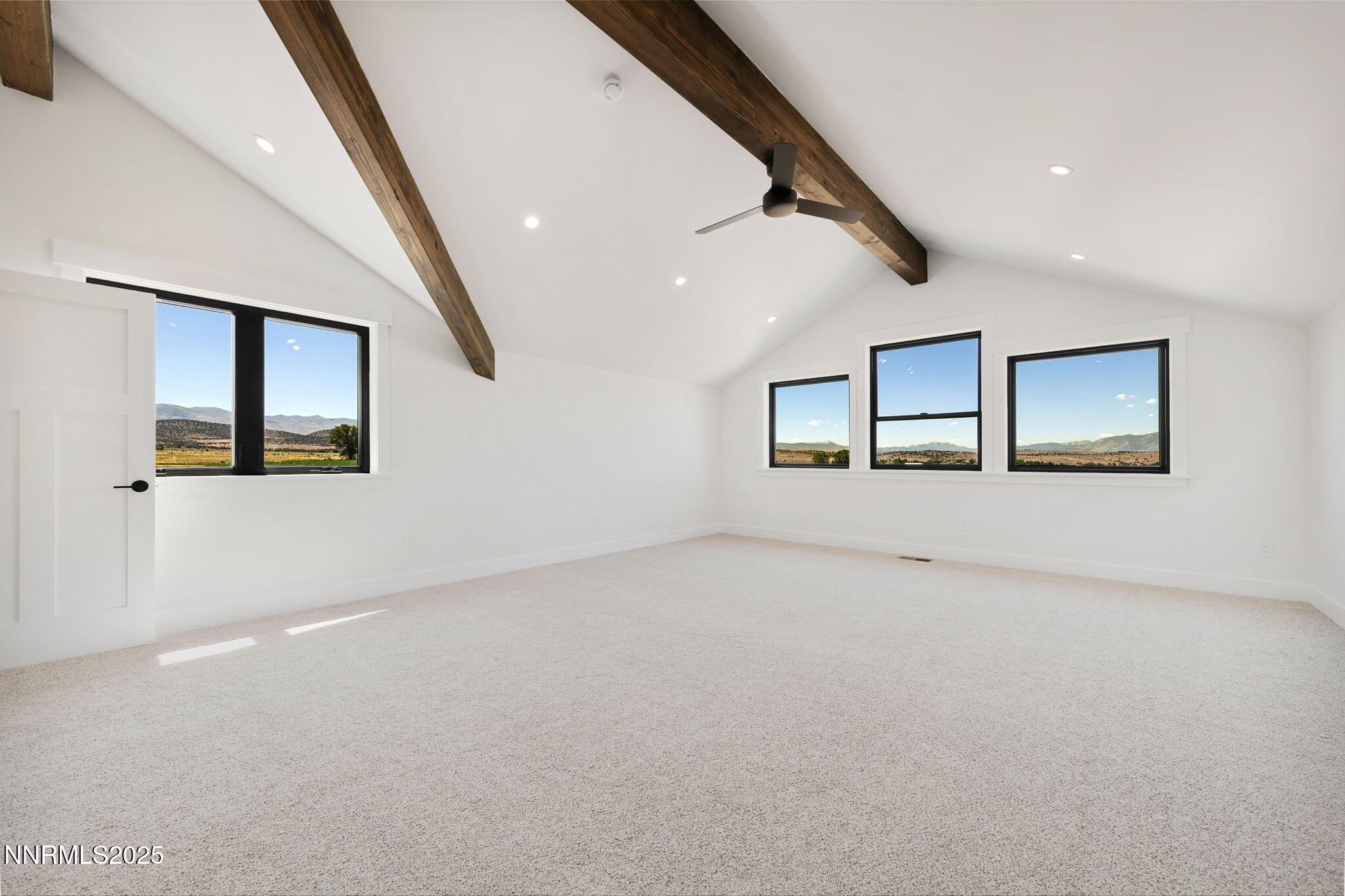 115-web-or-mls-2411 Blaze Ct-116