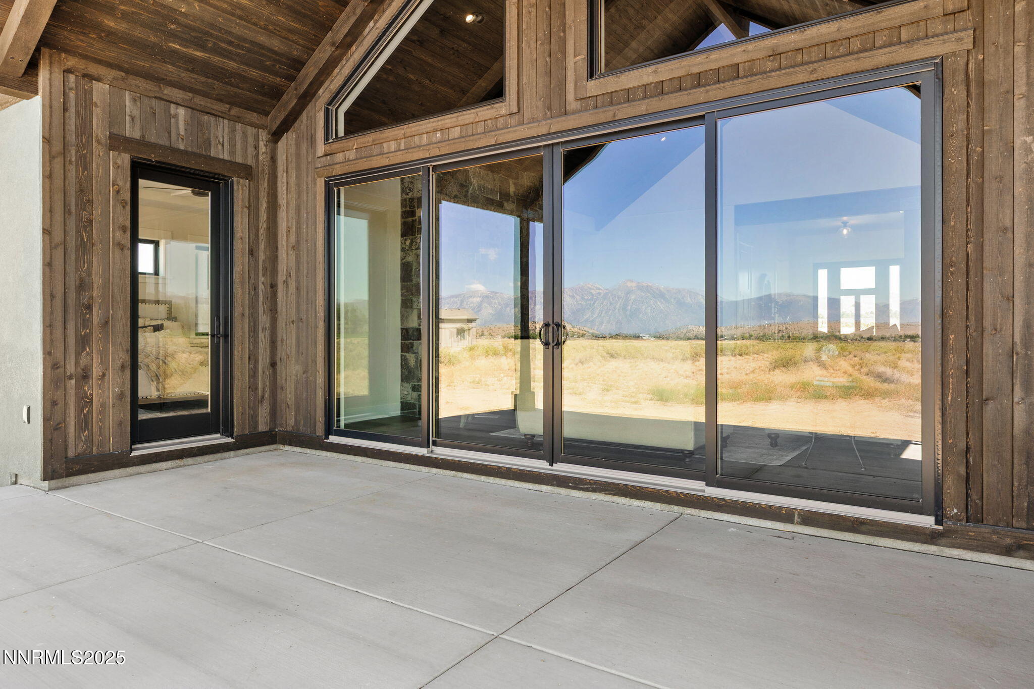 28-web-or-mls-2411 Blaze Ct-29