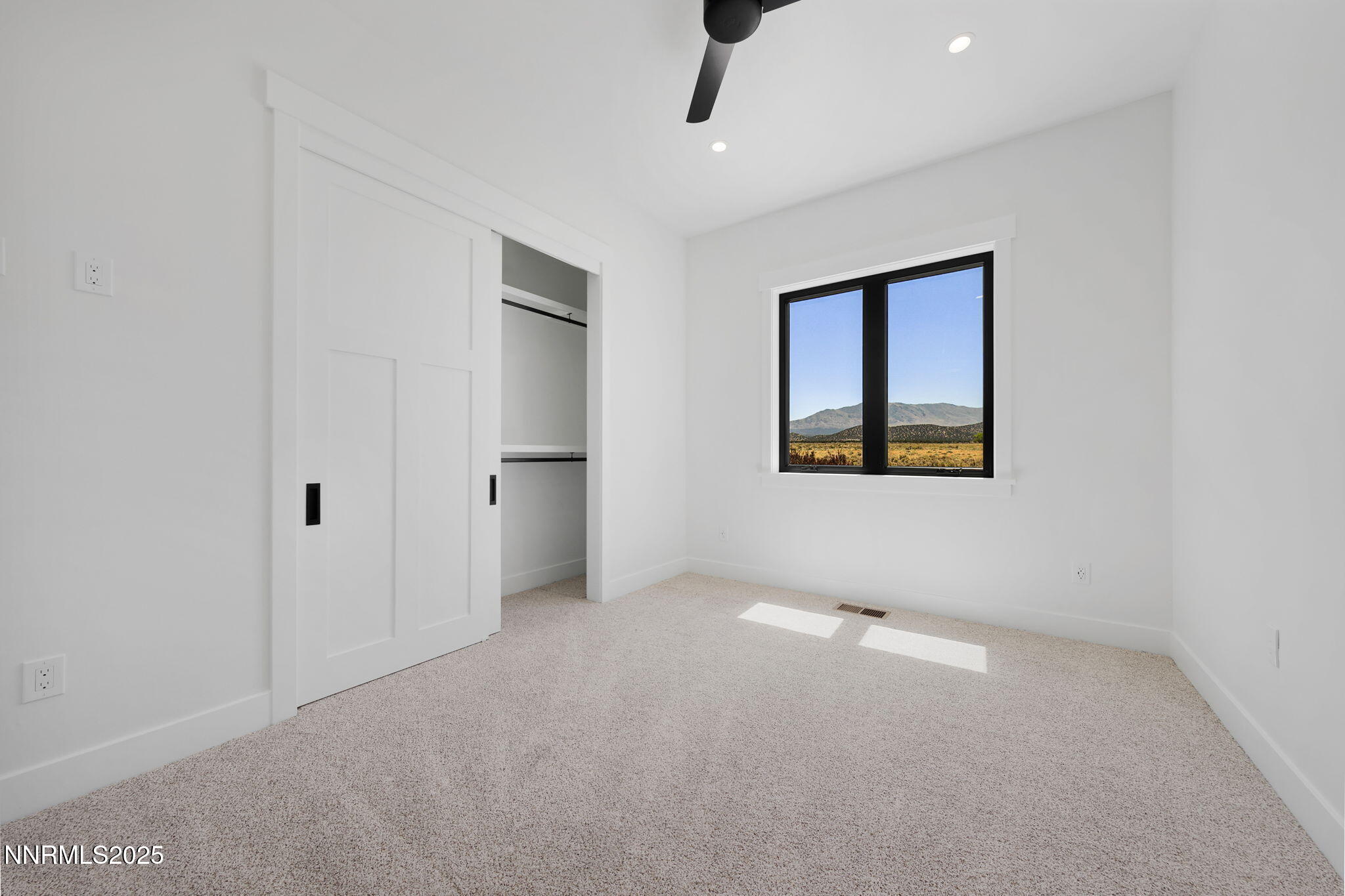 108-web-or-mls-2411 Blaze Ct-109