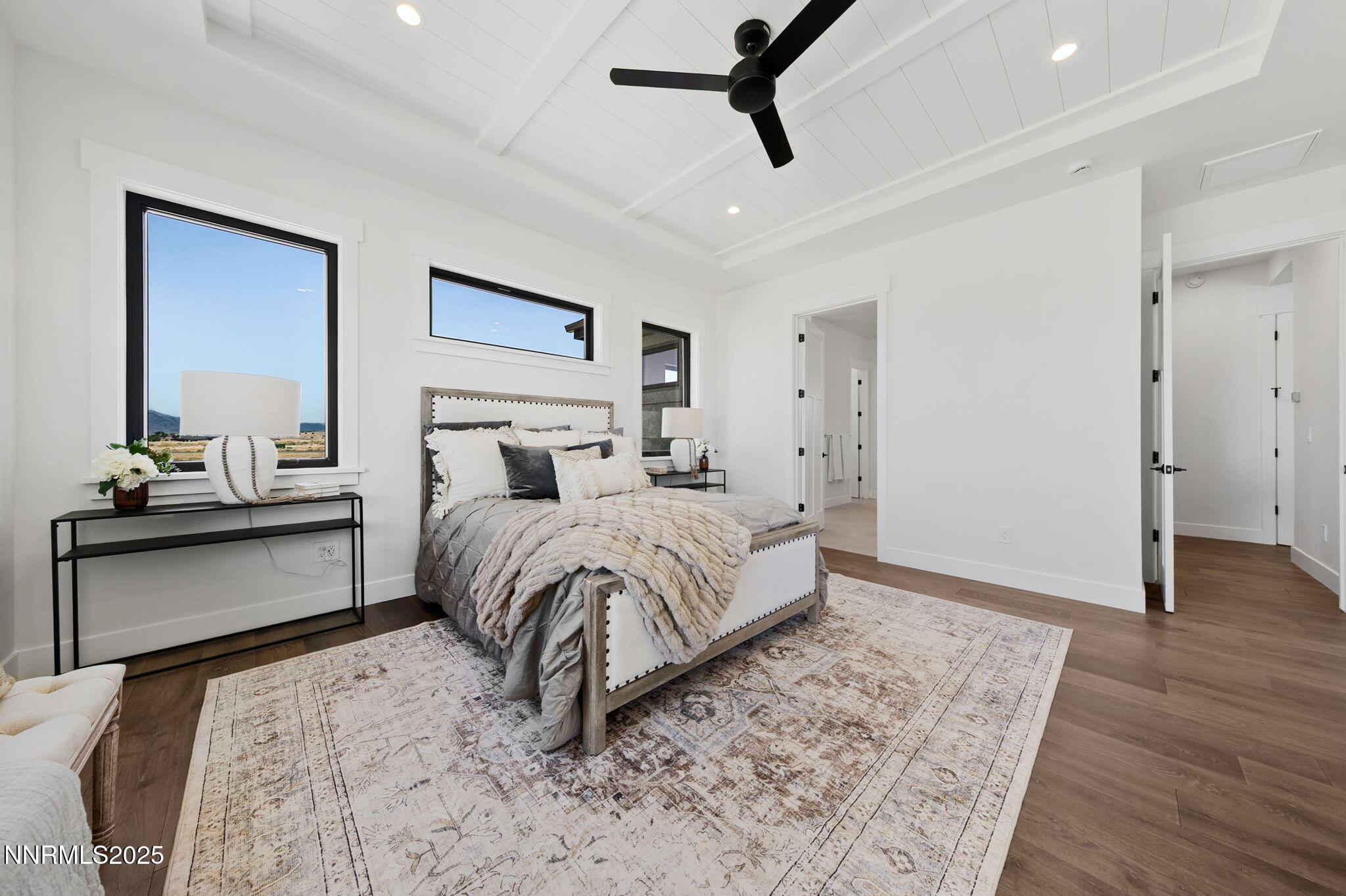 35-web-or-mls-2411 Blaze Ct-37