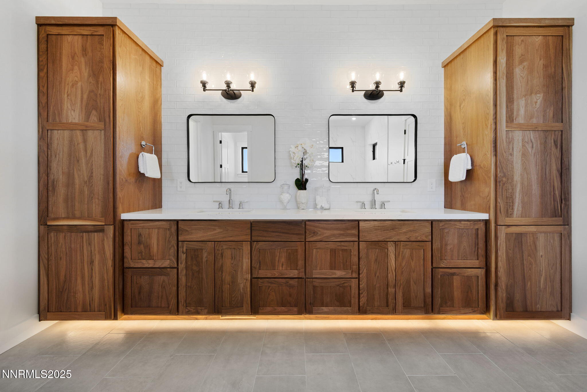 37-web-or-mls-2411 Blaze Ct-39