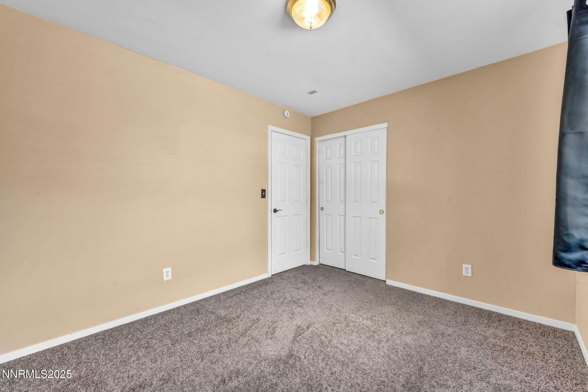 44-web-or-mls-103-michaelsen-dr