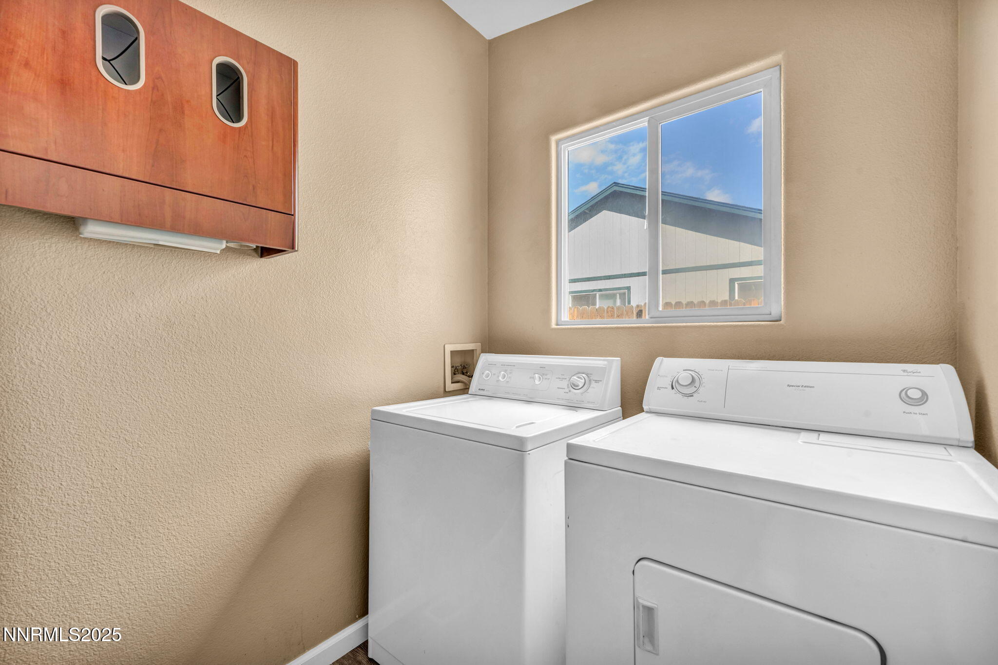 59-web-or-mls-103-michaelsen-dr