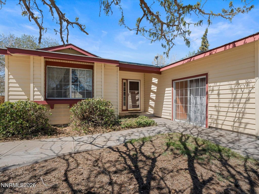 Photo of 465 Stampmill Drive, Wadsworth, NV 89442 (MLS # 260003989)