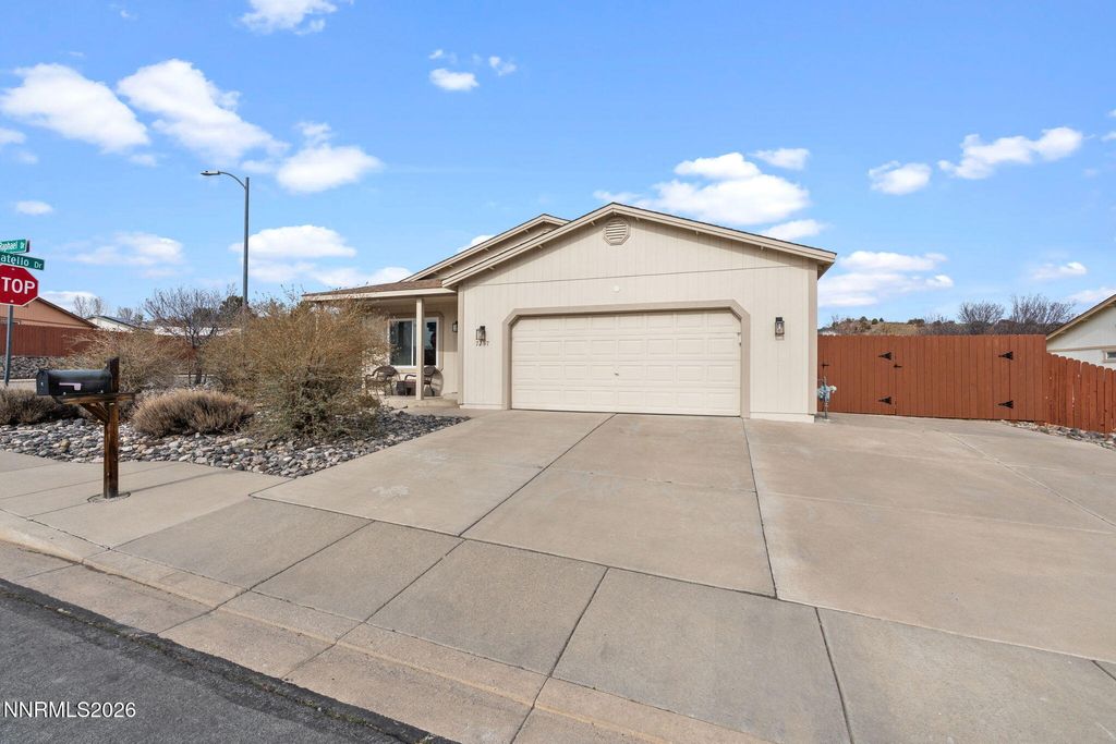 Photo of 7257 Raphael Drive, Sun Valley, NV 89433 (MLS # 260002220)