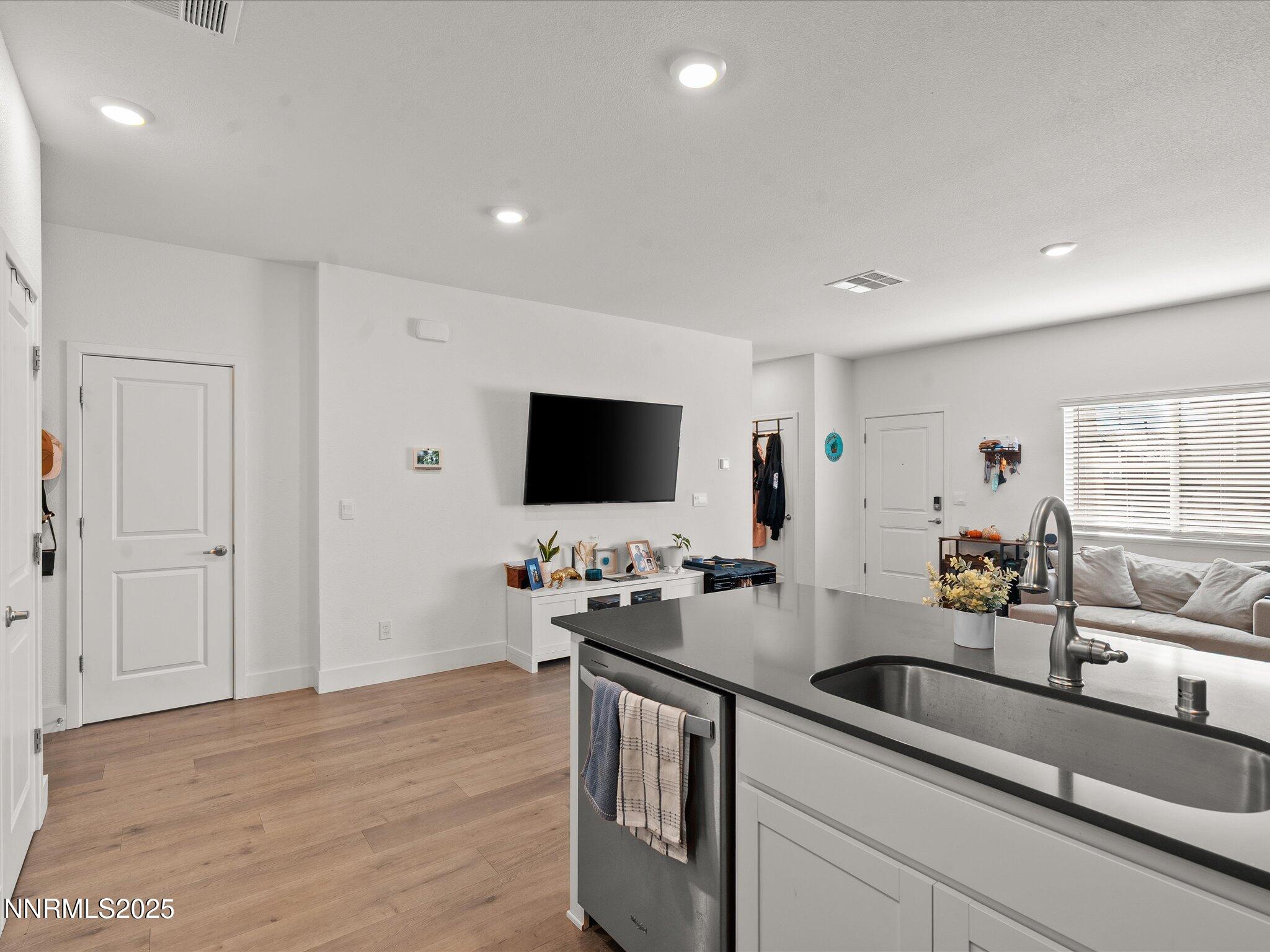 18-4232 Fawnridge Pl-NEW-117