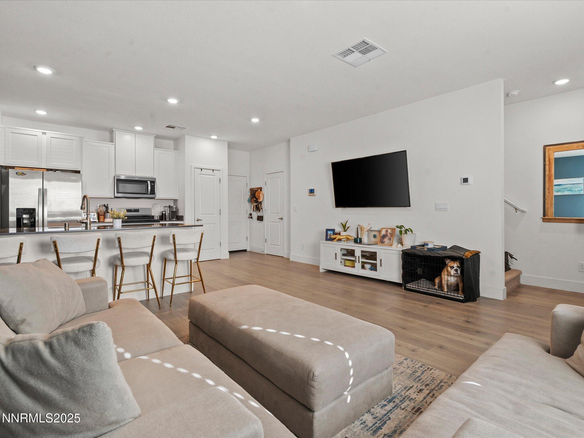 11-4232 Fawnridge Pl-NEW-110