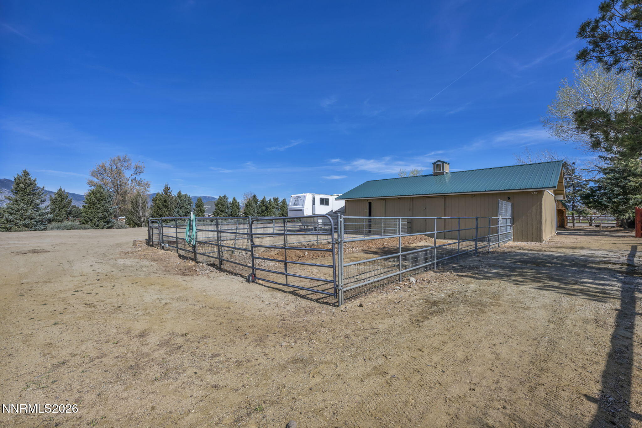 34-web-or-mls-1097-meadowlark-cir