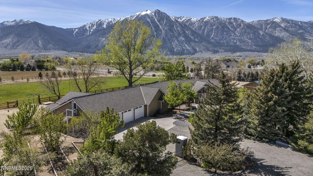 Photo of 1097 Meadowlark Circle, Gardnerville, NV 89460 (MLS # 260004226)