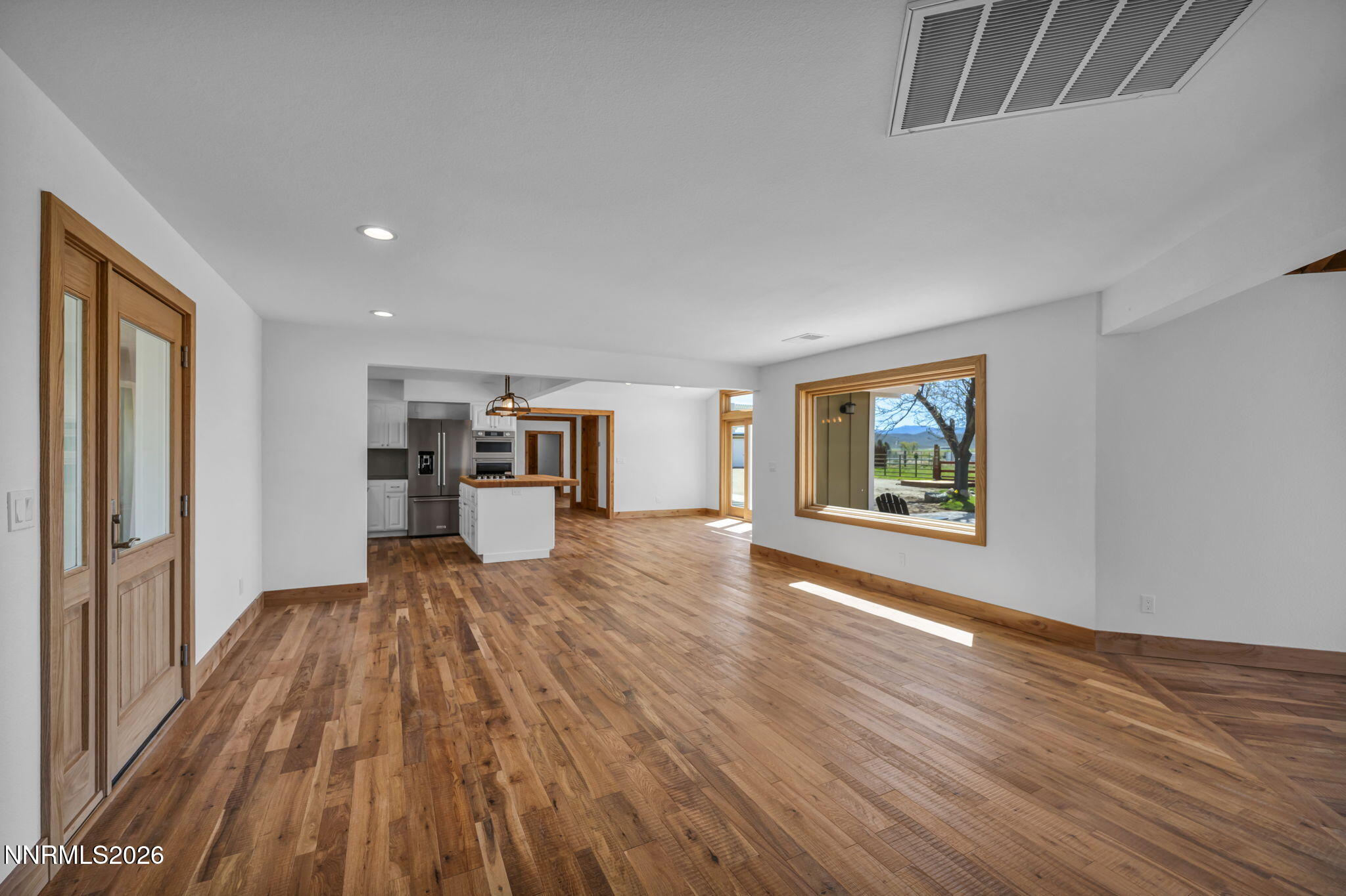 58-web-or-mls-1097-meadowlark-cir