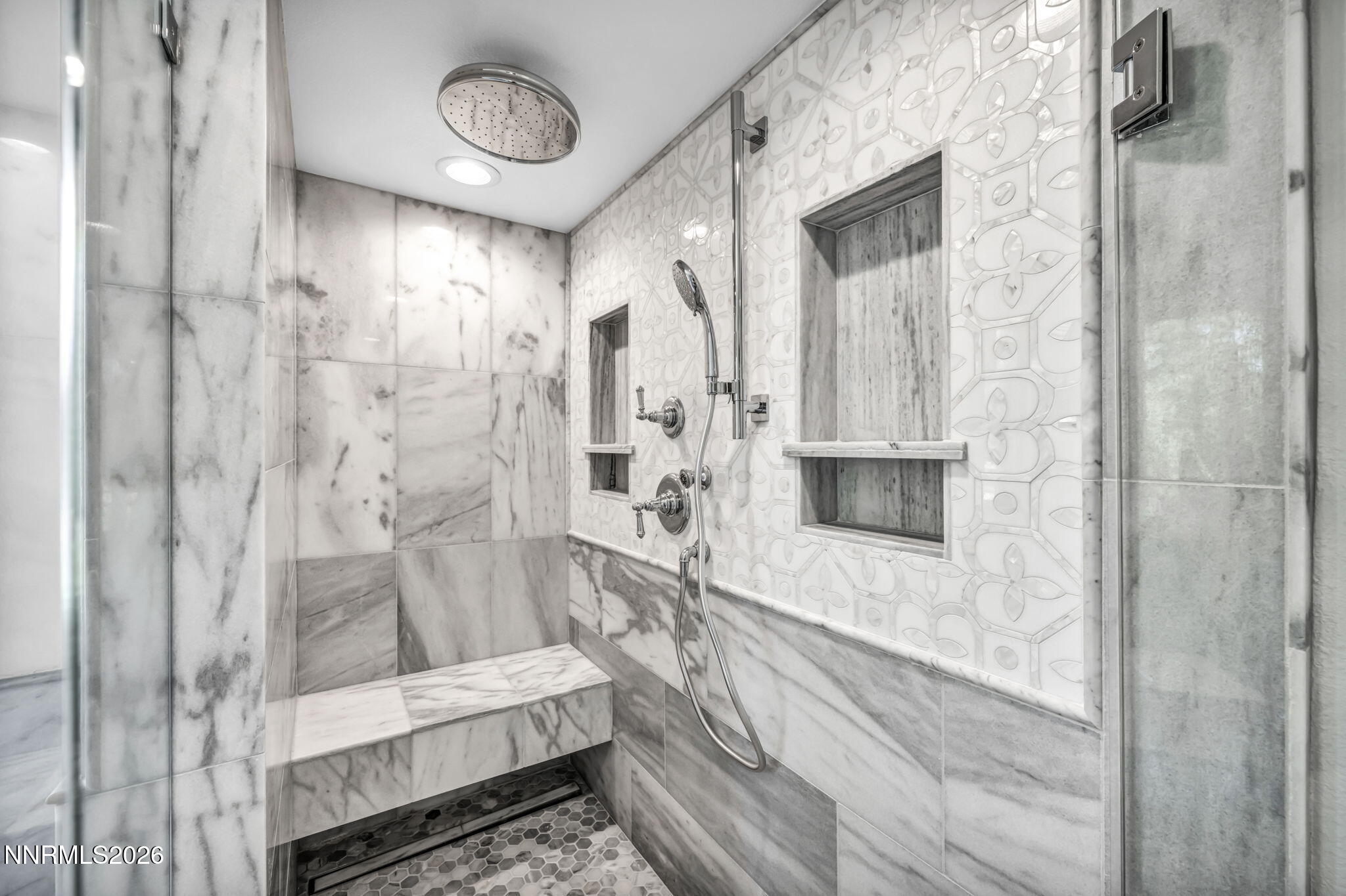104-web-or-mls-1097-meadowlark-cir