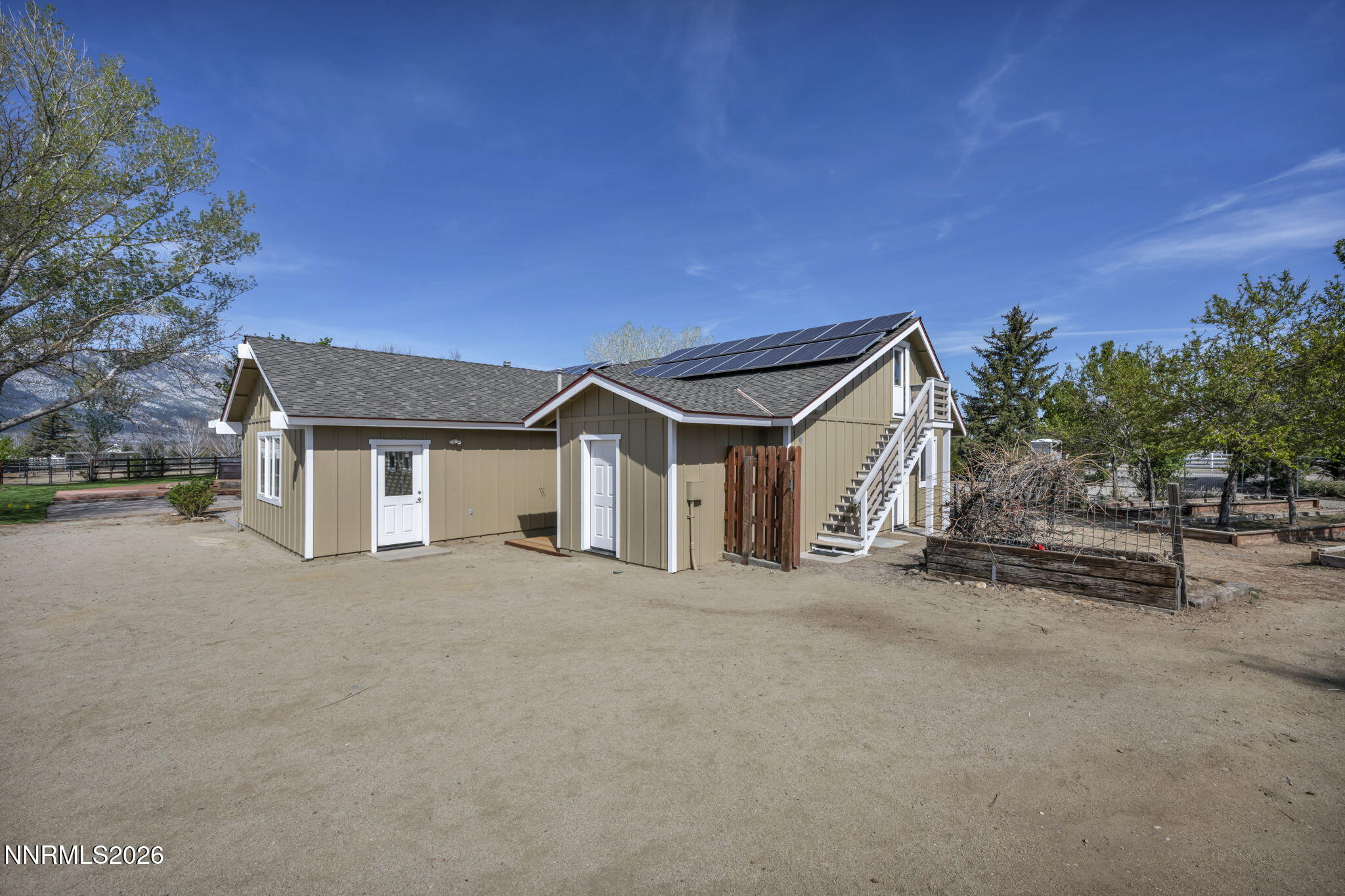 22-web-or-mls-1097-meadowlark-cir