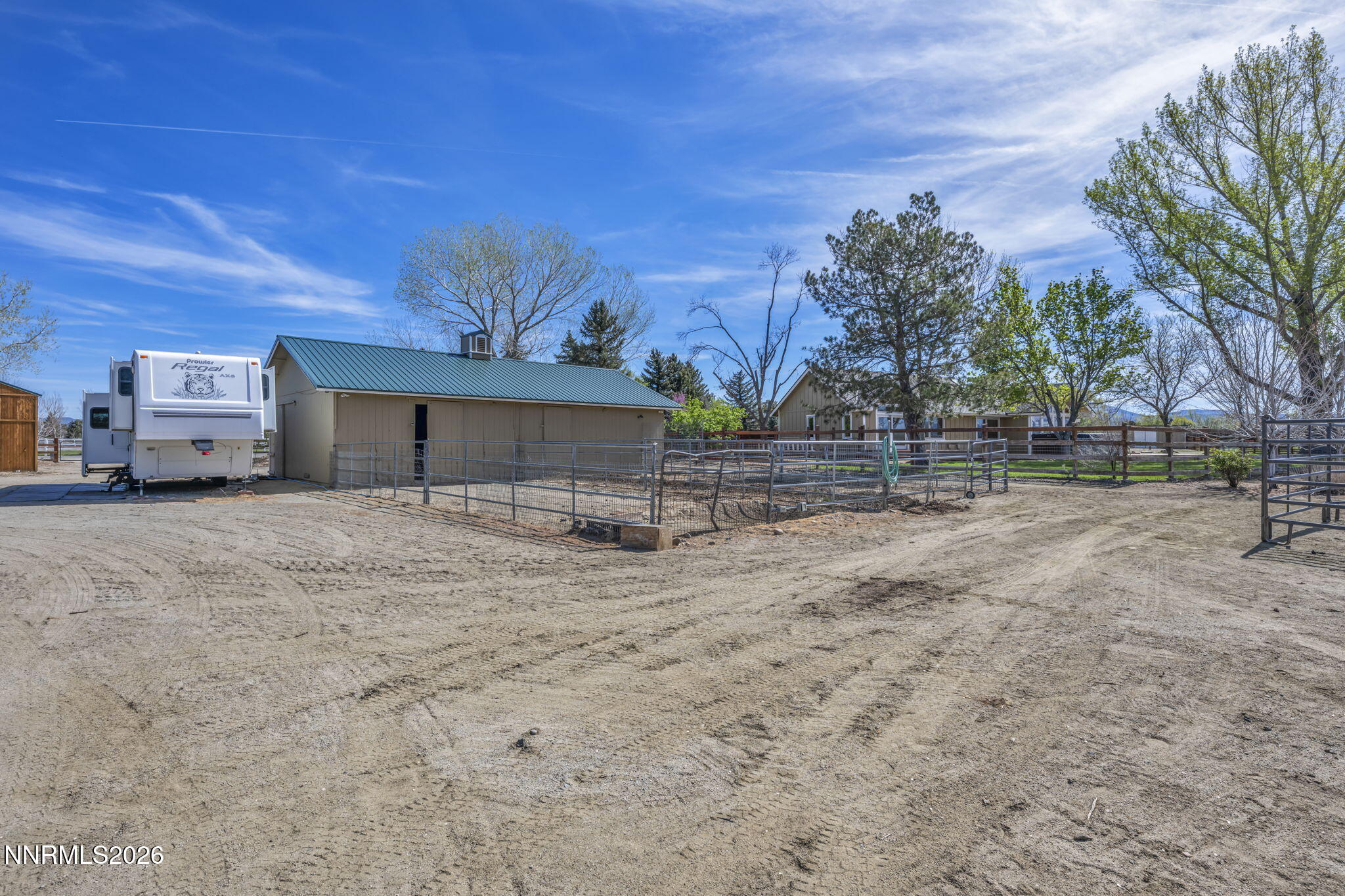 30-web-or-mls-1097-meadowlark-cir