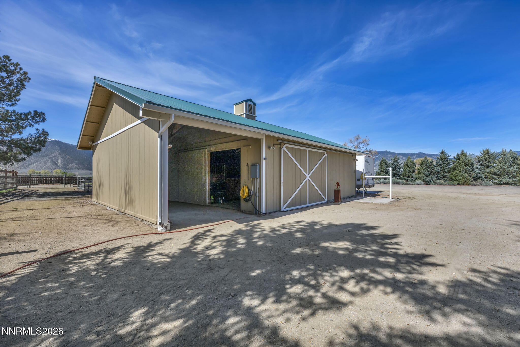 35-web-or-mls-1097-meadowlark-cir