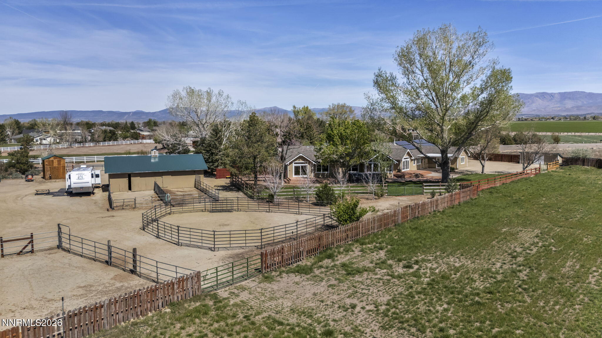 48-web-or-mls-1097-meadowlark-cir
