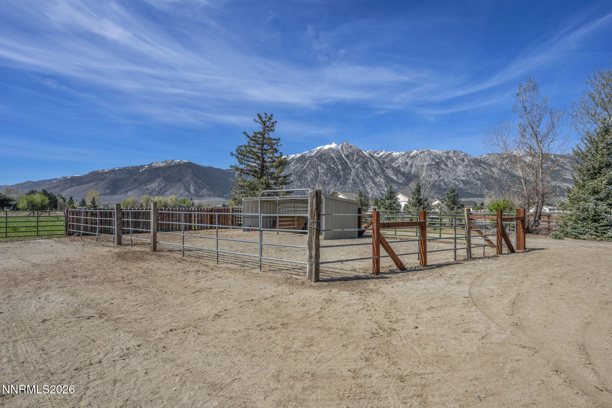 31-web-or-mls-1097-meadowlark-cir