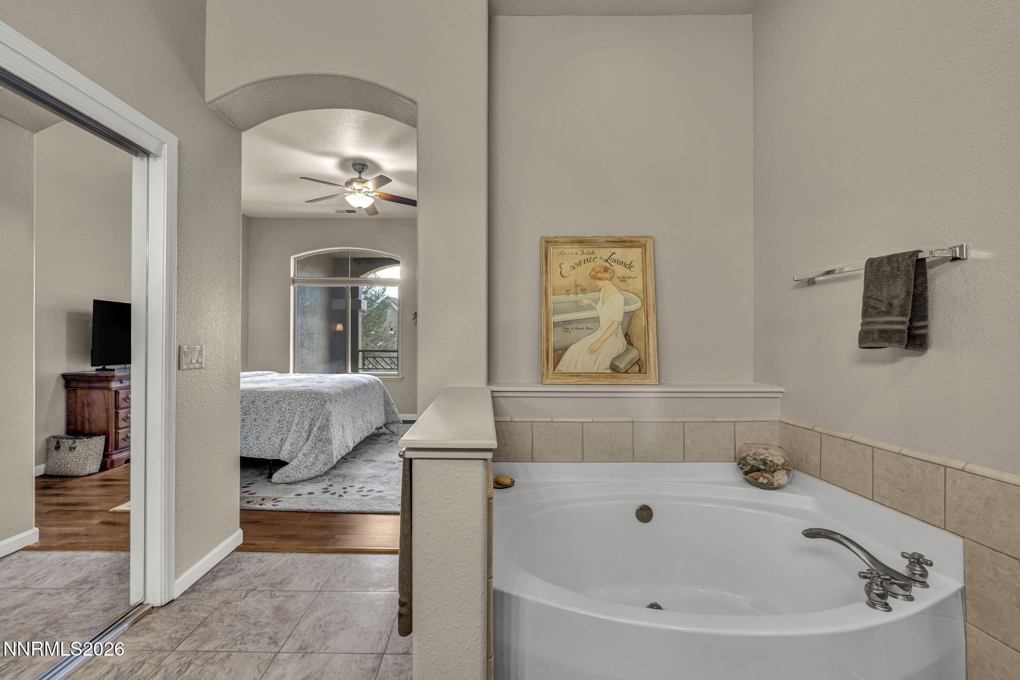 68-web-or-mls-9900-wilbur-may-pkwy-apt-2