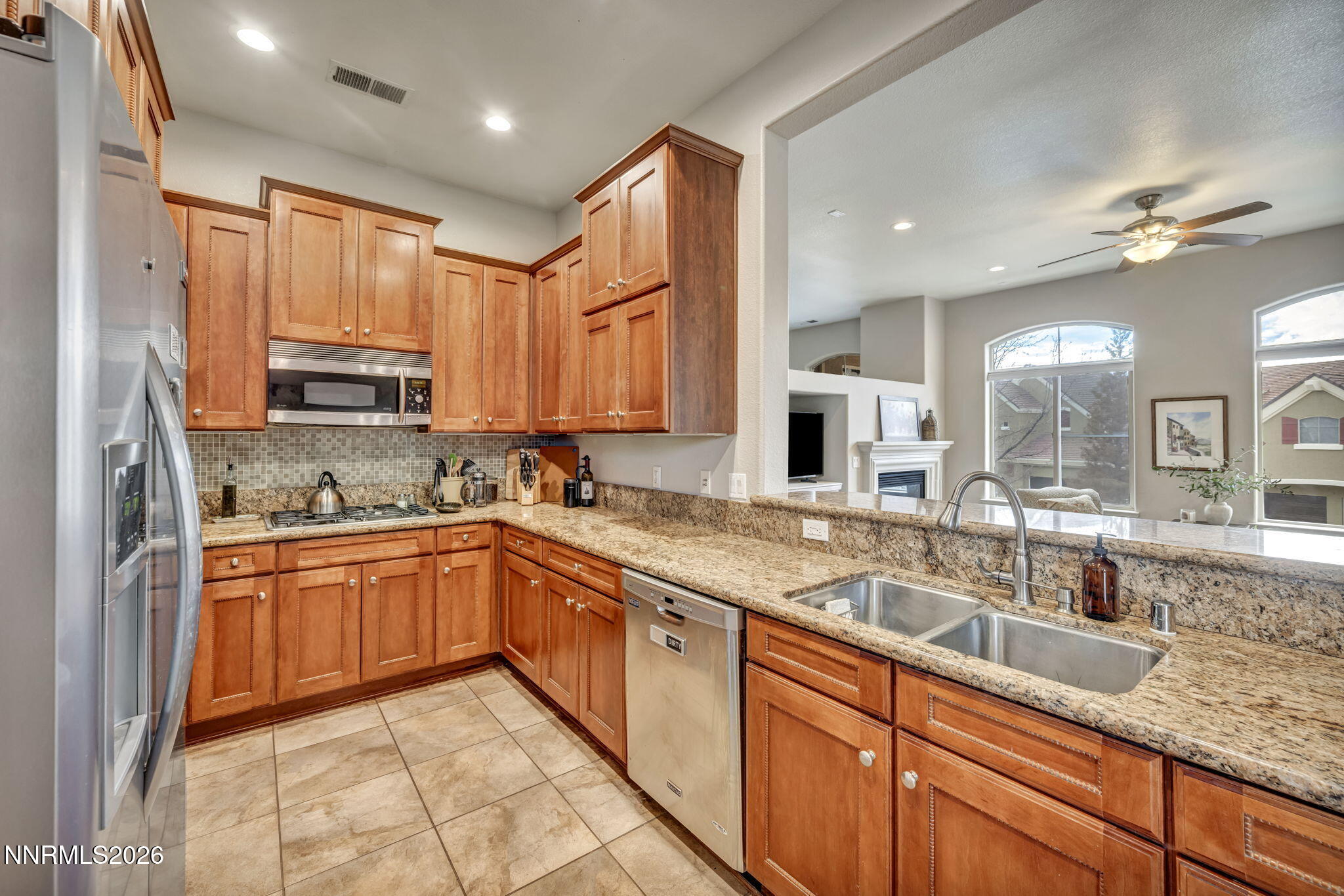 42-web-or-mls-9900-wilbur-may-pkwy-apt-2