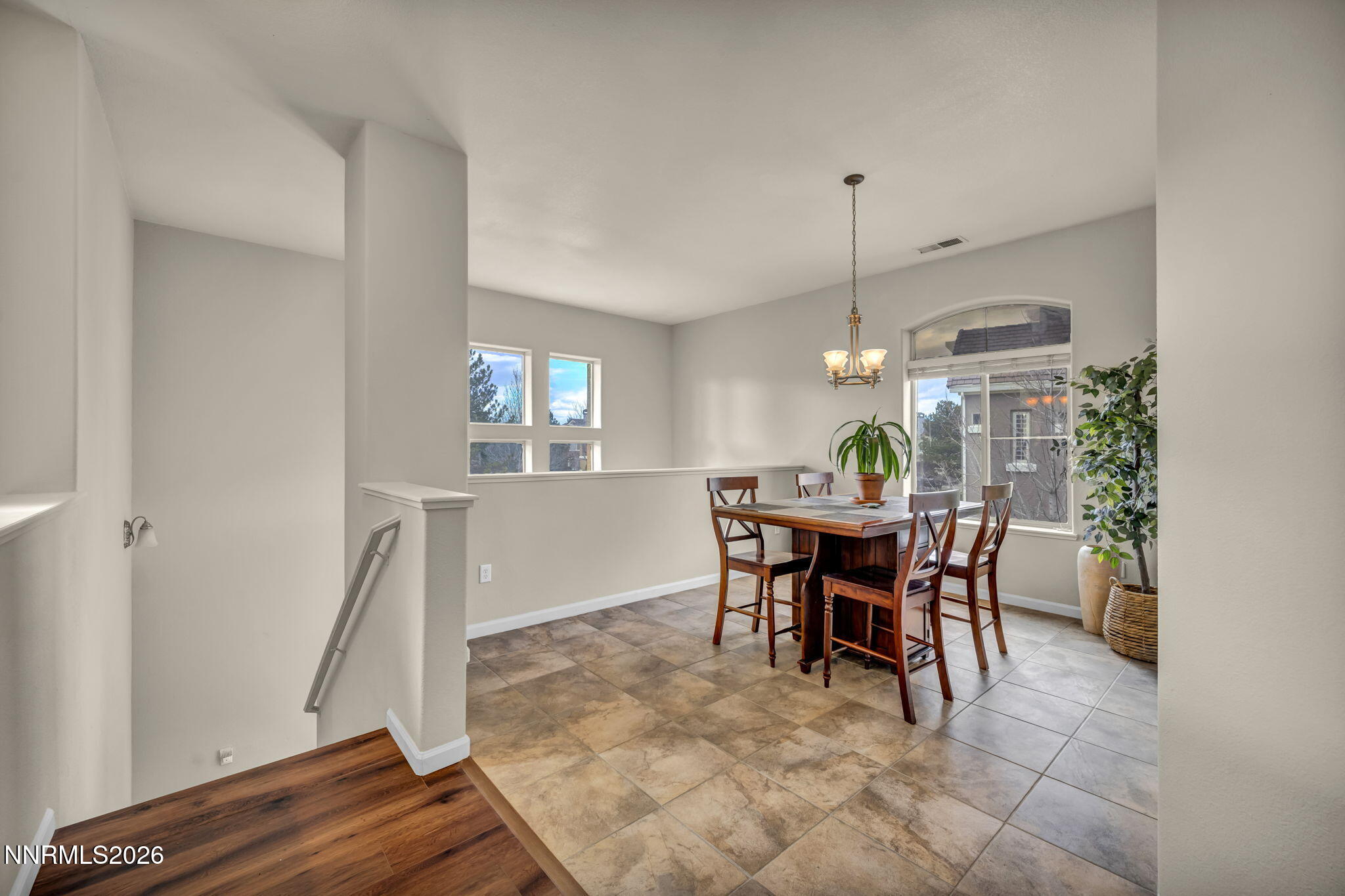 29-web-or-mls-9900-wilbur-may-pkwy-apt-2